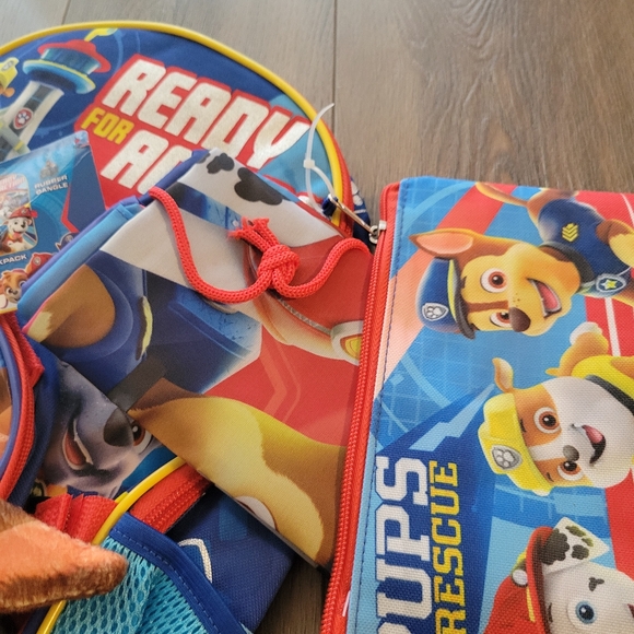 Paw Patrol Ready for Action 5 Piece Set Backpack, Lunch, Cinch sak, Pencil Case - Picture 8 of 12